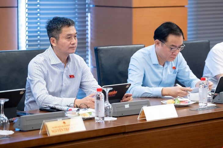 Chủ tịch Quốc hội: Phải kiểm soát mạnh tình trạng đầu cơ, thổi giá đất - Ảnh 3.