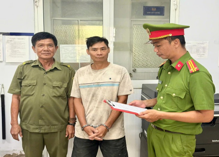 Chém hàng xóm thương tích 54% vì nghi trộm gà - Ảnh 1.