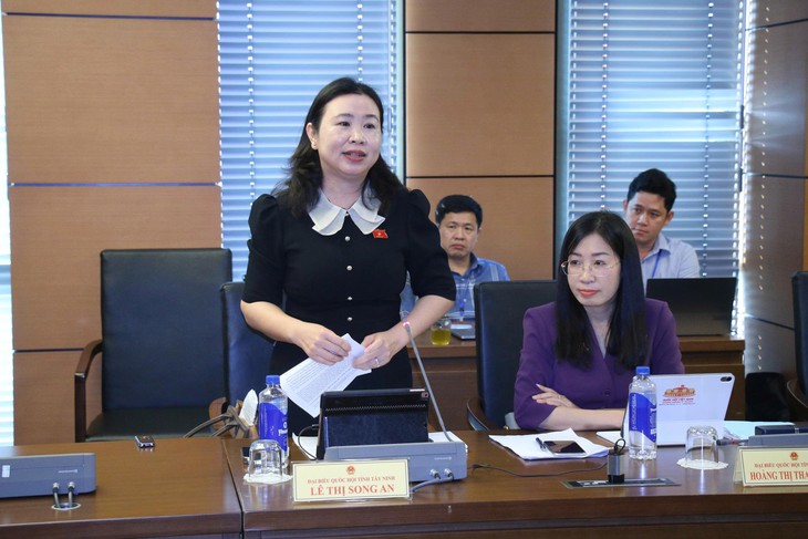 Đề nghị quy định rõ căn cứ đàm phán giá thuốc ngay trong Luật Đấu thầu - Ảnh 3.