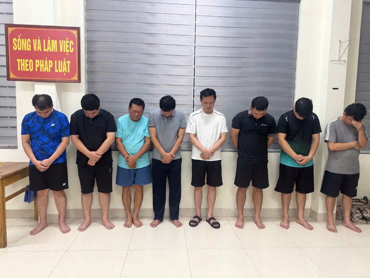 2 giảng viên đại học trong đường dây sản xuất văn bằng giả- Ảnh 1.