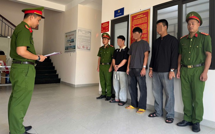 Khởi tố Giám đốc doanh nghiệp khai thác trái phép hơn 9.000m³ đất - Ảnh 3.