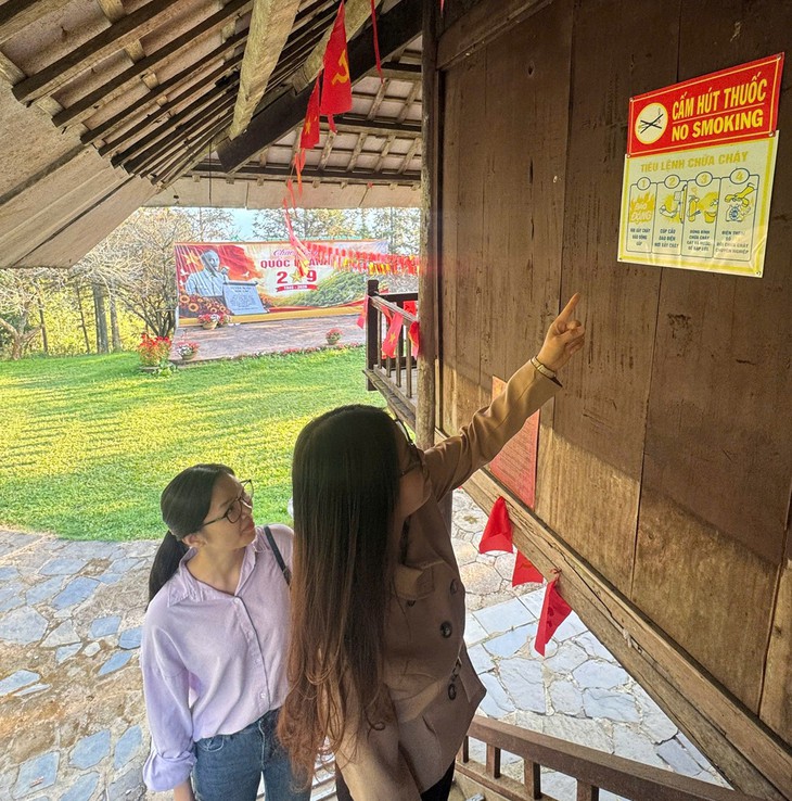 Tăng cường giám sát, xây dựng môi trường du lịch không khói thuốc- Ảnh 1.