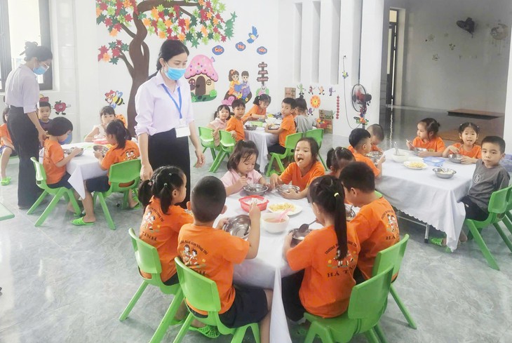 Rà soát an toàn thực phẩm tại 48 bếp ăn trường học ở Hà Tĩnh- Ảnh 4.