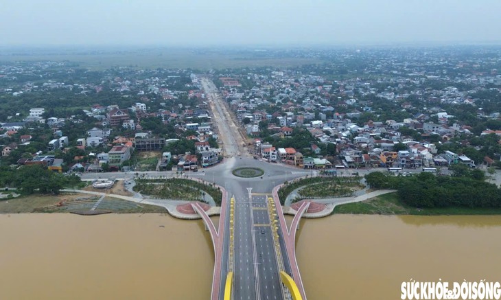 Dự án đường trăm tỷ ở Huế chậm tiến độ, chủ đầu tư ra 'tối hậu thư'- Ảnh 1.