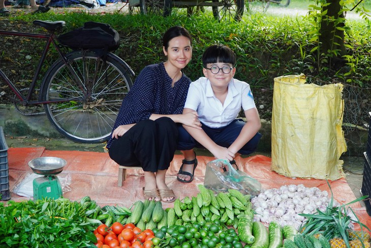 Huyền Lizzie không còn muốn đóng mình trong những vai sang chảnh - Ảnh 3.