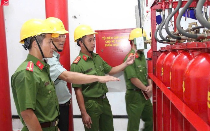 Bộ trưởng Bộ Công an: Bỏ thủ tục nghiệm thu PCCC, không buông lỏng hậu kiểm - Ảnh 4.