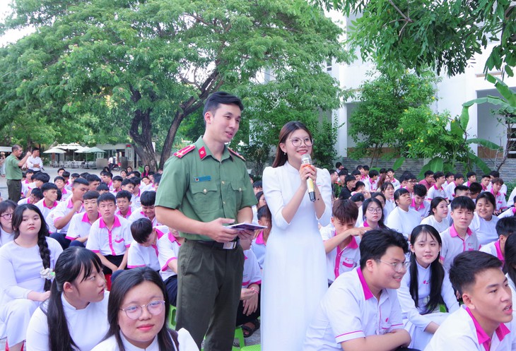 Lan tỏa Chiến dịch “Không một mình 2026”, giúp học sinh an toàn trên không gian mạng- Ảnh 3.