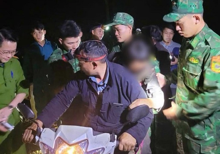 Chạy đua với thời gian giành lại sự sống cho người đàn ông giữa rừng sâu- Ảnh 1.
