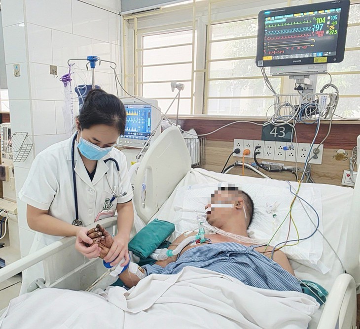 Nạn nhân vụ cháy nhà ở Hải Phòng tổn thương nhiều cơ quan do hít khói độc - Ảnh 1.