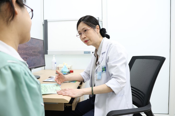 Tầm soát ung thư vú miễn phí cho 600 phụ nữ từ 25 tuổi- Ảnh 1.