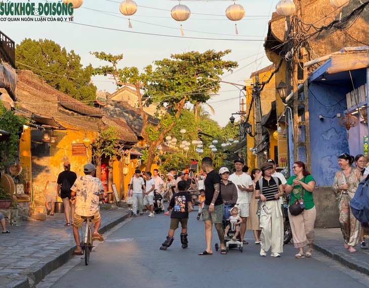 Làm thế nào để giữ hồn phố cổ Hội An? - Ảnh 1.