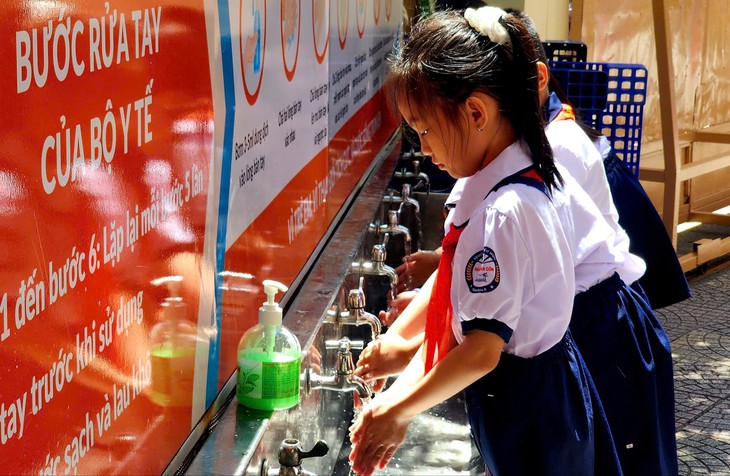 Các trường tại TPHCM tăng cường phòng bệnh não mô cầu- Ảnh 2.