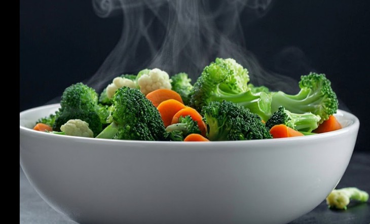Cách nấu nướng không làm "bốc hơi" vitamin - Ảnh 1.