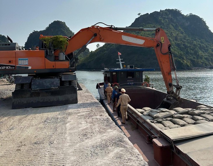 Hải Phòng xử phạt hàng loạt bến thủy nội địa không phép với gần 1 tỷ đồng- Ảnh 1.