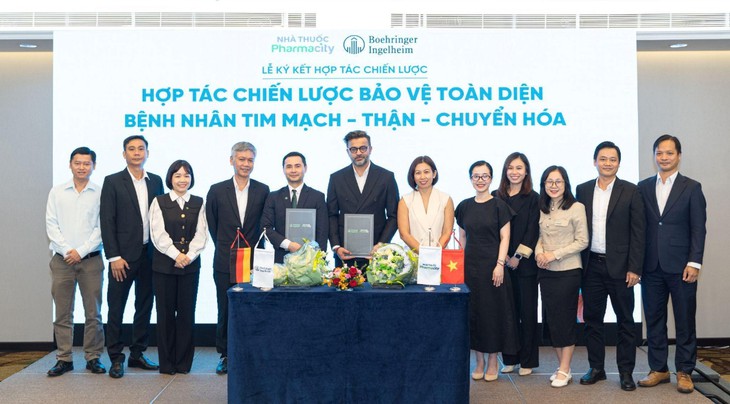 Hợp tác chiến lược đưa tiến bộ y khoa thế giới đến với người bệnh mạn tính- Ảnh 3.
