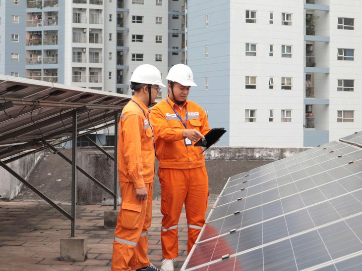 Hiểu đúng về điện mặt trời mái nhà tự sản xuất, tự tiêu thụ- Ảnh 1.