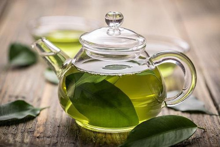 Trà xanh rất tốt với người bị cao huyết áp nhưng với những người mang bệnh này lại rất kị - Ảnh 1.