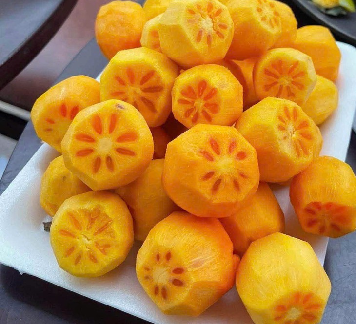 Ăn hồng ngâm có tốt không và cần lưu ý những gì? - Ảnh 1.
