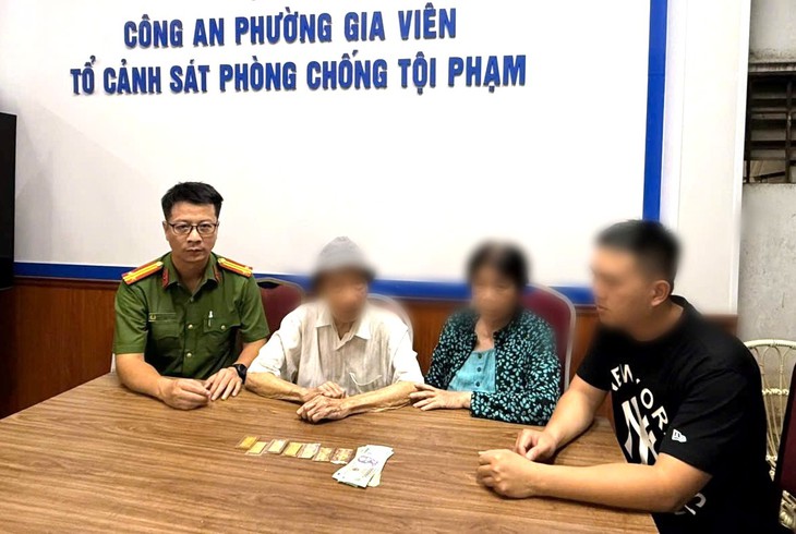 Cụ ông 92 tuổi bị lẫn, đi lạc mang theo 7 cây vàng - Ảnh 1.