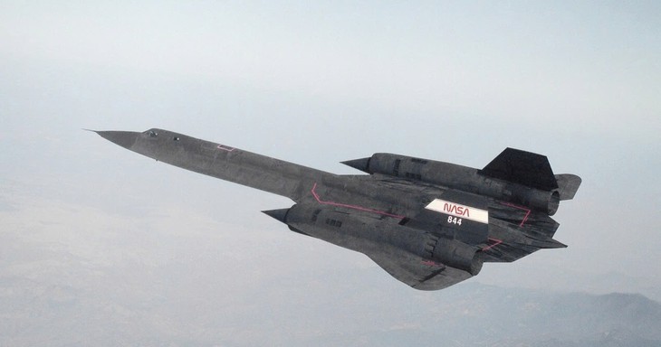 NASA sẽ đưa máy bay 'Hắc điểu' SR-71 trở lại bầu trời?- Ảnh 1.