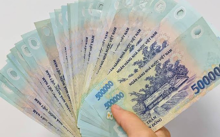Tăng mức phụ cấp ưu đãi nghề giữ chân cán bộ y tế vùng khó khăn- Ảnh 2.
