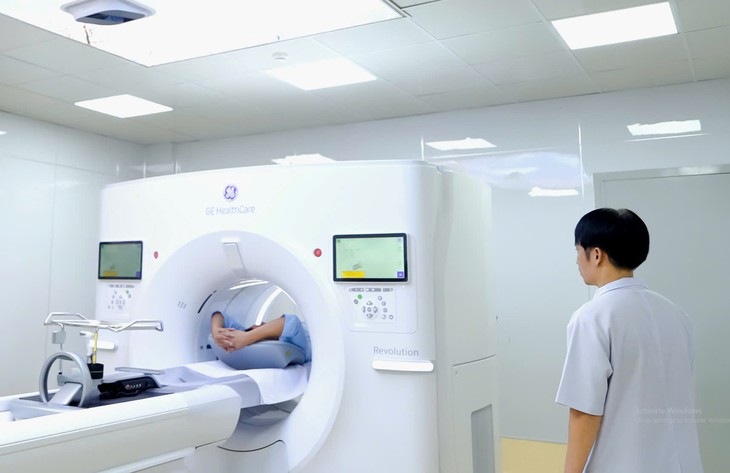 Bệnh viện HNĐK Nghệ An đưa vào vận hành hệ thống CT 512 lát cắt hiện đại- Ảnh 2.