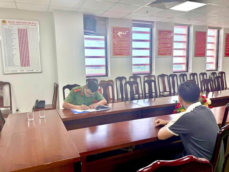 Bị phạt vì đăng video sai sự thật vụ việc ở Thanh Hóa nhưng gắn địa điểm tại Huế - Ảnh 1.