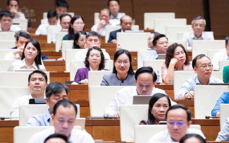 ĐBQH chỉ rõ gánh nặng chi tiêu của công nhân thuê trọ, lao động thu nhập thấp- Ảnh 6.