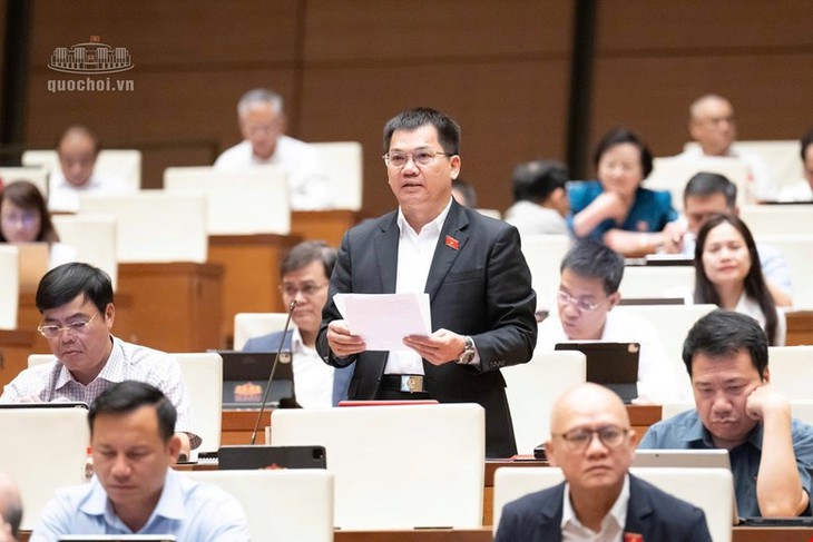 ĐBQH: Bảo vệ người mua nhà trước chiêu thức huy động vốn bằng tiền giữ chỗ- Ảnh 3.