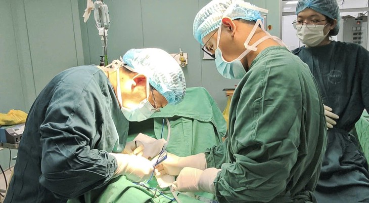 2 nguyên nhân thường gặp gây viêm tuỵ cấp - Ảnh 1.