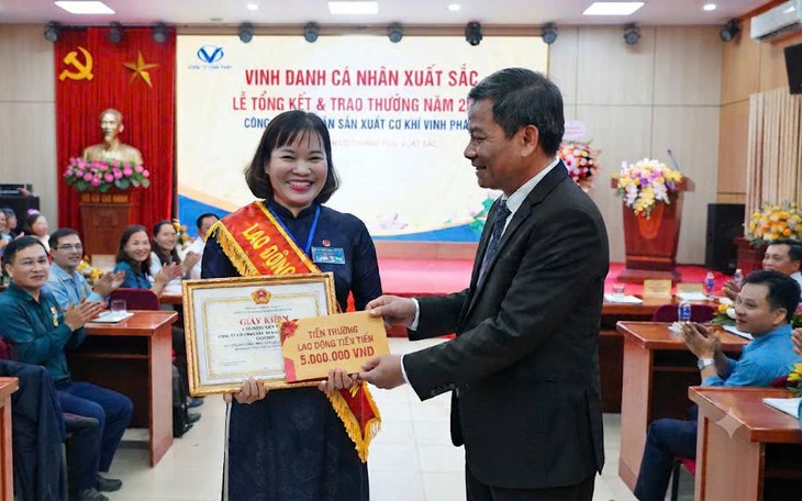 Điều kiện nhận Huân chương Lao động hạng Nhất, hạng Nhì và hạng Ba - Ảnh 1.