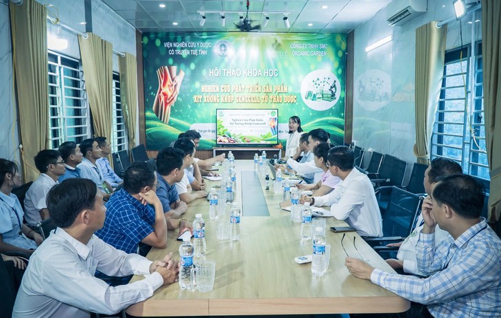 Nghiên cứu phát triển sản phẩm xịt xương khớp từ bài thuốc Nam- Ảnh 2.