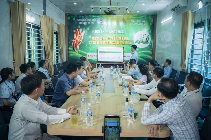 Nghiên cứu phát triển sản phẩm xịt xương khớp từ bài thuốc Nam- Ảnh 3.