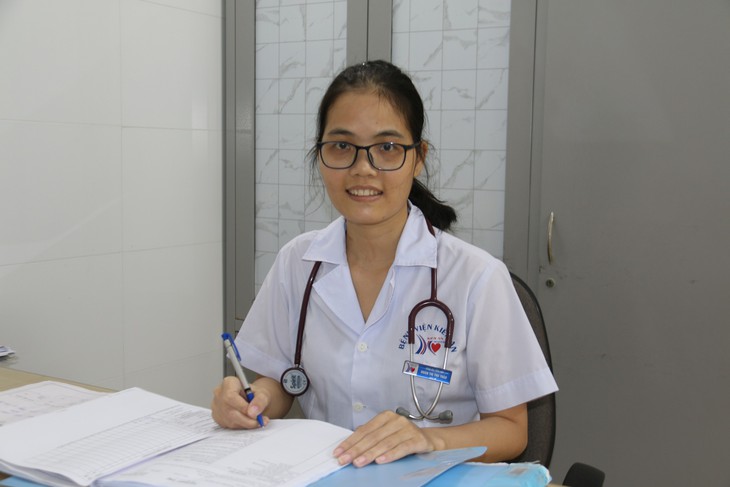 Nữ bác sĩ được cộng đồng tiếp sức và hành trình trở lại với nghề y- Ảnh 5.