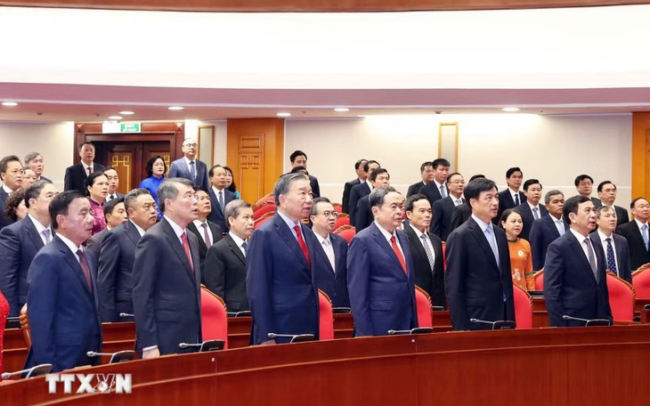 Khai mạc trọng thể Hội nghị lần thứ Tư Ban Chấp hành Trung ương Đảng khóa XIV- Ảnh 5.