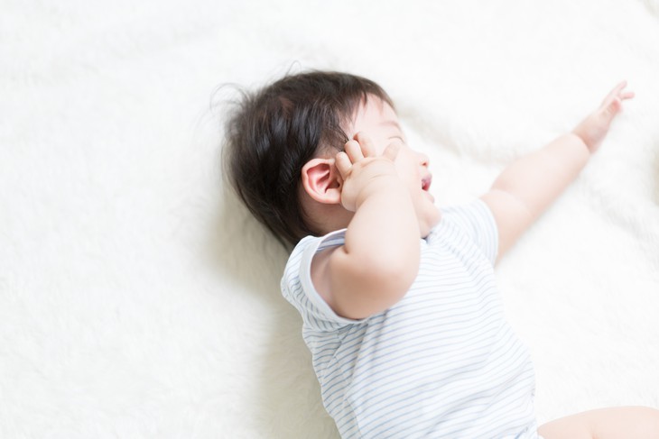 Giải mã nguyên nhân bé hay quấy khóc đêm sau khi bú sữa- Ảnh 1.
