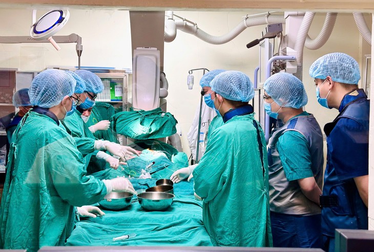 Báo Sức khỏe và Đời sống là cầu nối đưa kỹ thuật cao đến với người dân- Ảnh 2.