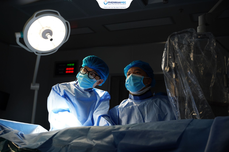 Từ hiện trường đến Cathlab: Hành trình cấp cứu tim mạch liên hoàn tại PhenikaaMec- Ảnh 3.
