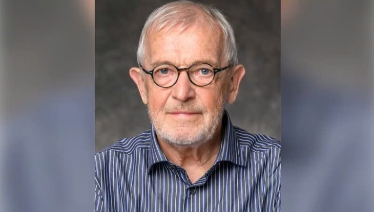 Công trình săn tìm những hạt ma từ vũ trụ đạt giải Nobel Vật lý 2026- Ảnh 1.