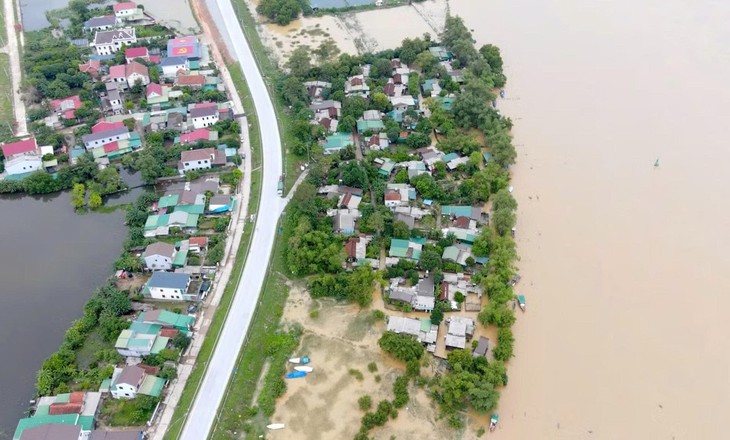 Hơn mười năm chờ tái định cư, người dân ven sông Lam thấp thỏm chạy lũ- Ảnh 1.