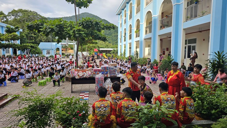 Cậu bé Côn Đảo và món quà Trung thu không chịu ăn- Ảnh 3.