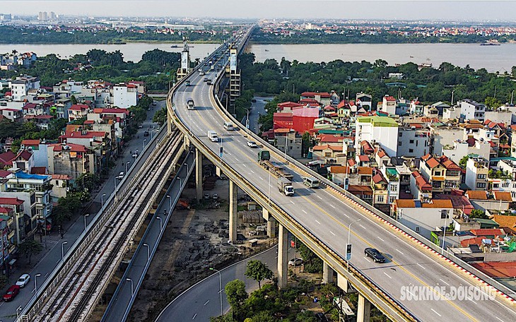 Hà Nội tiếp tục điều chỉnh giao thông cầu Thăng Long từ ngày 16/10- Ảnh 1.