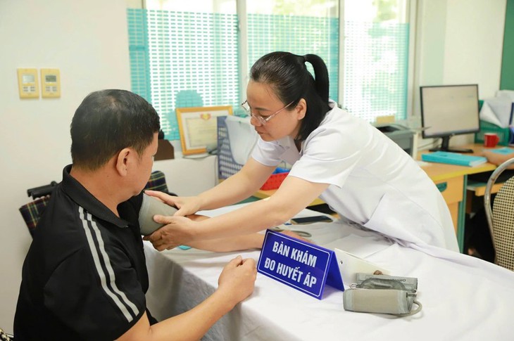 Công nghệ hỗ trợ quản lý bệnh không lây nhiễm ở vùng dân tộc thiểu số - Ảnh 1.