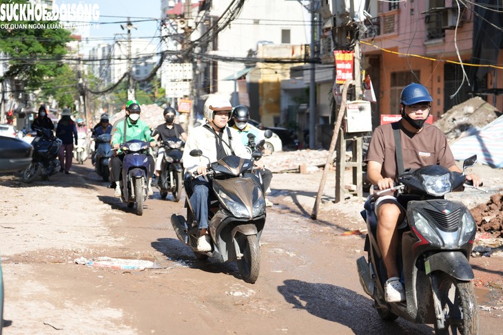 Cận cảnh ‘ngõ khổ' đang được thi công mở rộng gấp 4 lần- Ảnh 4.
