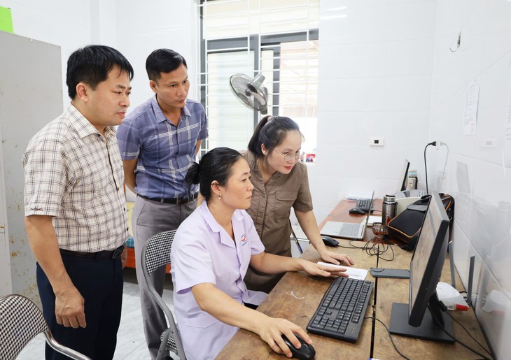 Hà Tĩnh vào nhóm 3 địa phương dẫn đầu về làm sạch dữ liệu tiêm chủng- Ảnh 3.
