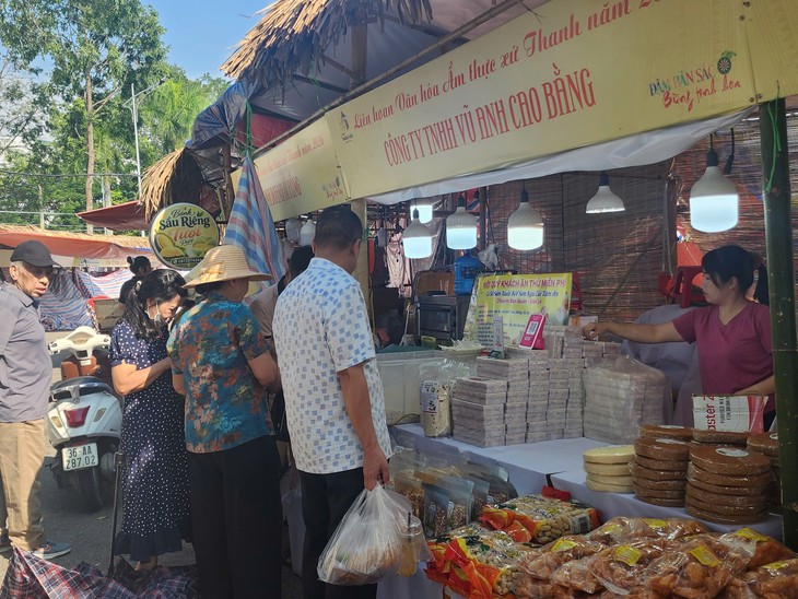 Trải nghiệm hàng trăm món ngon vùng miền tại Công viên Hội An - Ảnh 5.