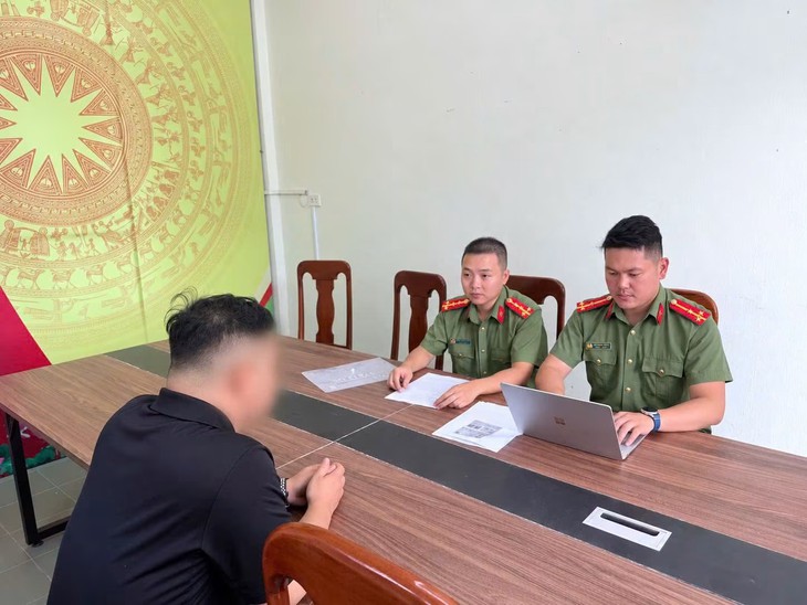Xử phạt người bịa đặt tin đại sứ du lịch lây bệnh hiểm nghèo cho nhiều người - Ảnh 1.