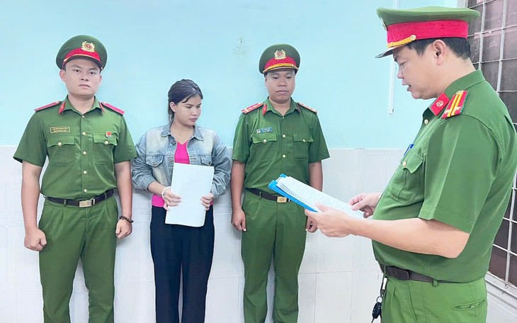 Bắt Lã Minh Hồng do tạo đơn hàng ảo để lừa đảo hơn 4 tỷ đồng- Ảnh 2.