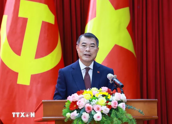 Thủ tướng Lê Minh Hưng gặp cộng đồng người Việt Nam tại Lào - Ảnh 6.