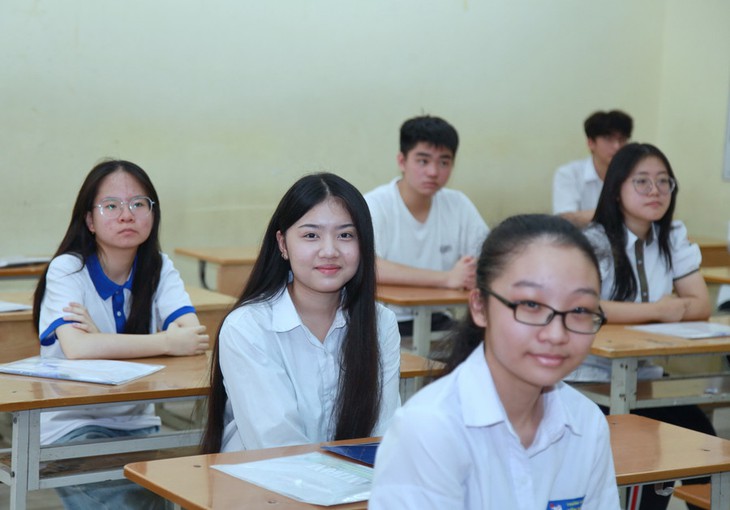 Gần 20 địa phương chốt môn thi thứ ba vào lớp 10 năm học 2026-2027- Ảnh 1. Gần 20 địa phương chốt môn thi thứ ba vào lớp 10 năm học 2026-2027- Ảnh 1.